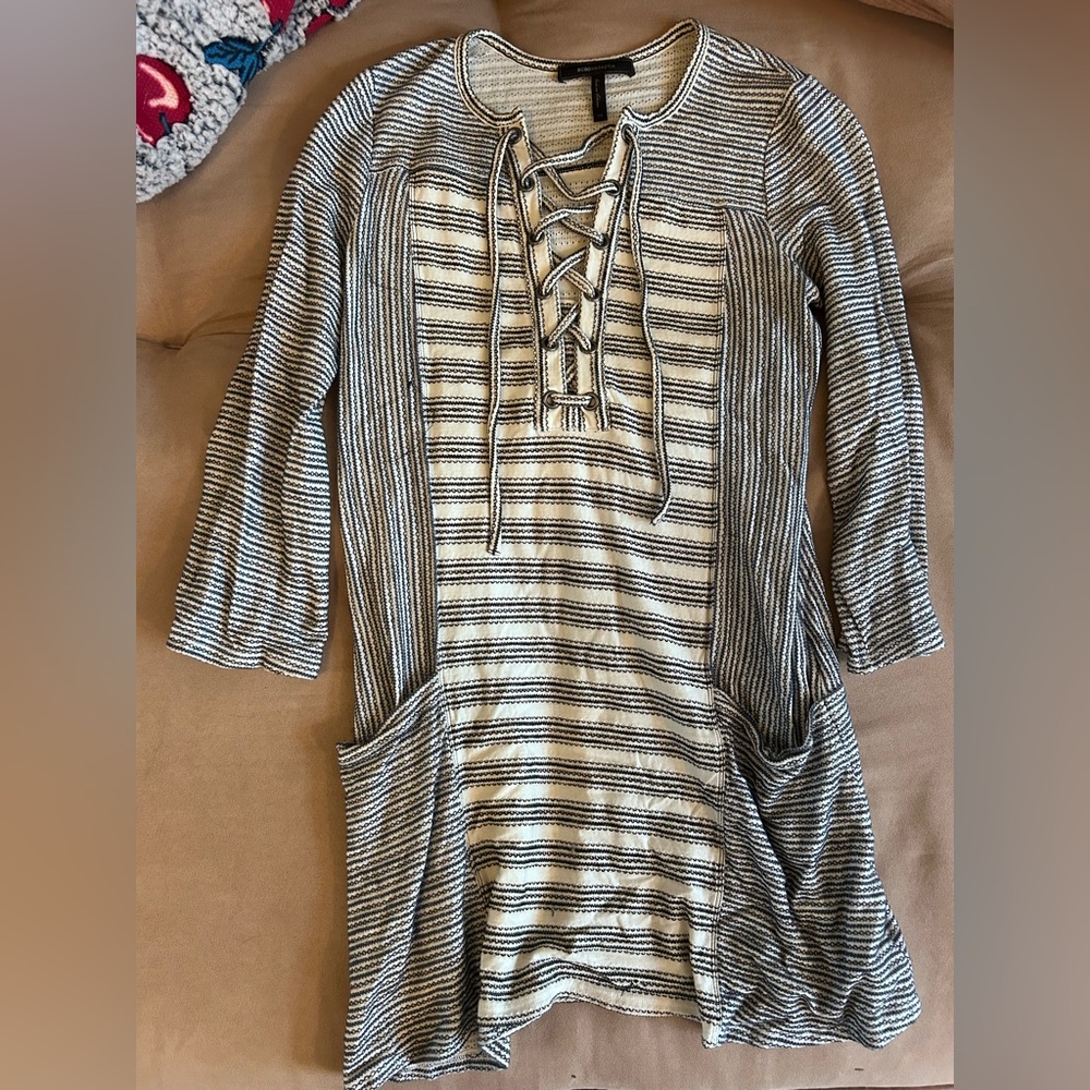 BCBGMaxAzria Navy and White Lace-Up Top
